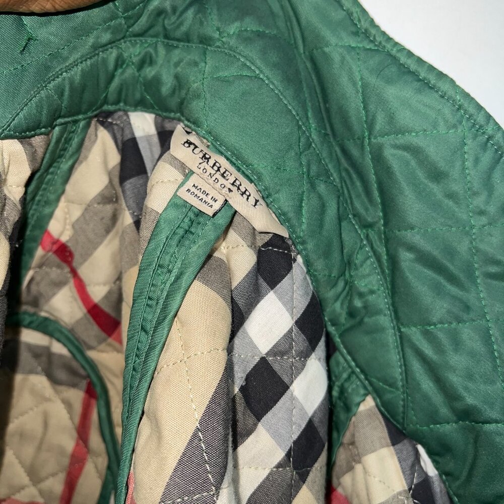 SOLD ! Vintage Burberry Quilted Down Jacket – Olive Green - Picture 3 of 6